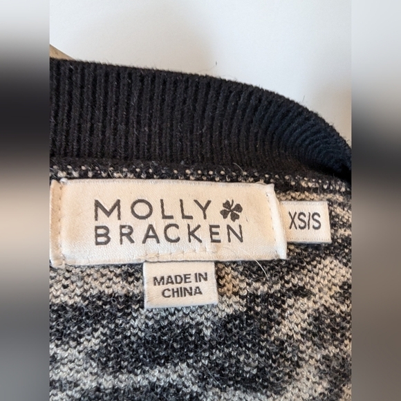 Molly Braken leopard print crew neck sweater size XS/S - Picture 8 of 15